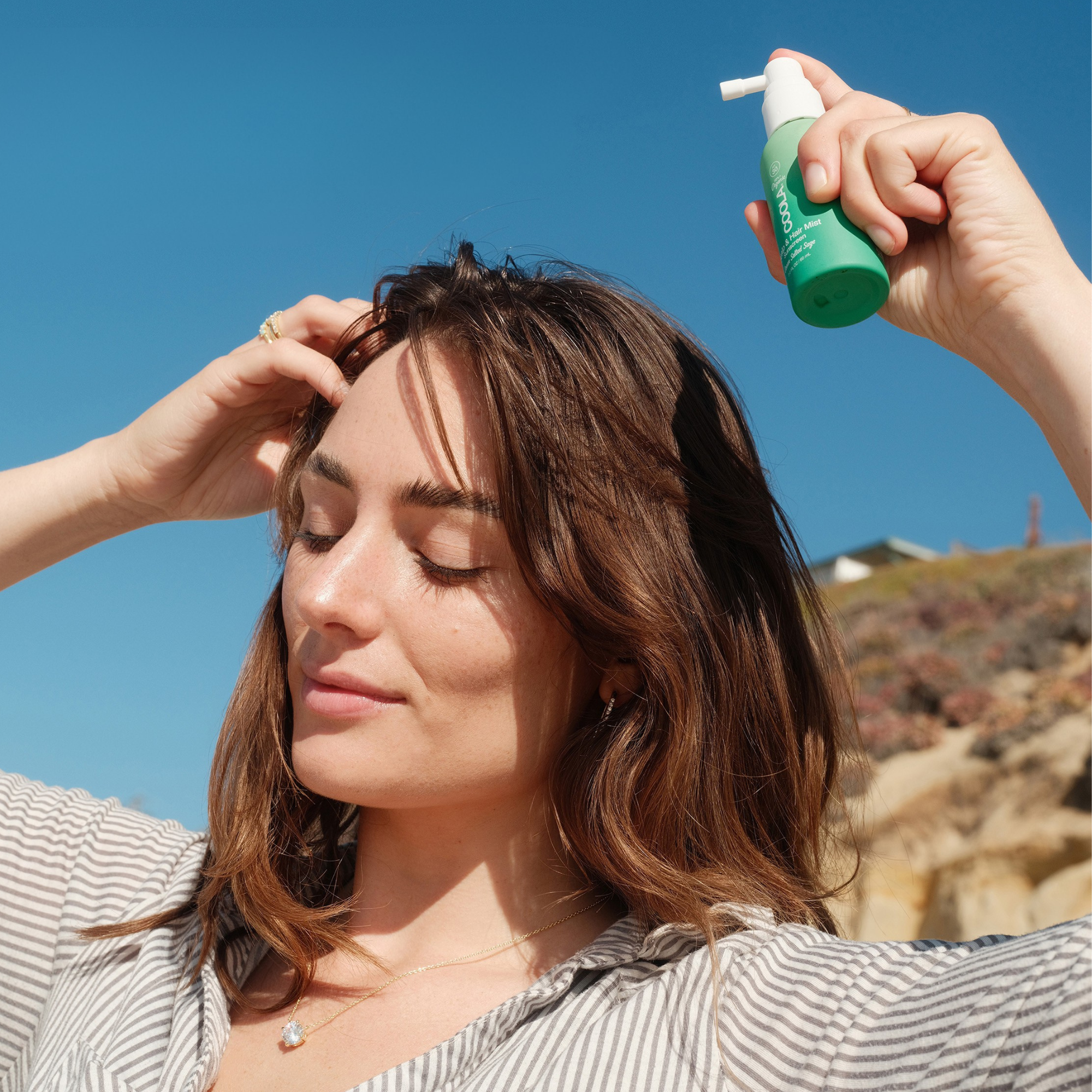 Coola Scalp & Hair Mist Organic Sunscreen SPF 30 CL10443